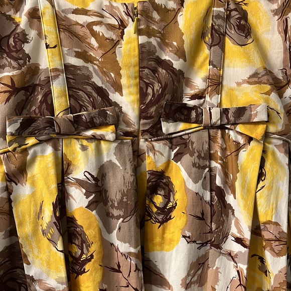 Maggy London Yellow Rose Dress - Picture 6 of 7